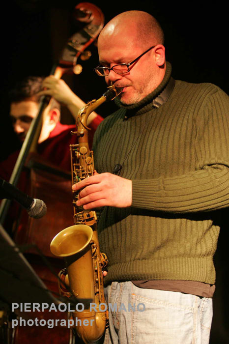 JazzClub dell'Antica Birreria Alla Bornata - 16.01.2006 Visones Trio -  Paolo Porta Davide Liberti Mattia Barbieri - Fotografie di PIERPAOLO ROMANO