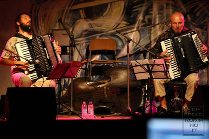 FESTIVAL JAZZONTHEROAD 2007 4 Luglio  ERMES PIRLO incontra SIMONE ZANCHINI Fotografie di PIERPAOLO ROMANO