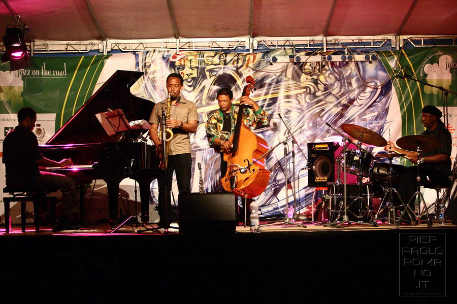 FESTIVAL JAZZONTHEROAD 2007 - 7 Luglio BUSTER WILLAMS 4et Fotografie di PIERPAOLO ROMANO www.pierpaoloromano.it - for any copyright enquiry