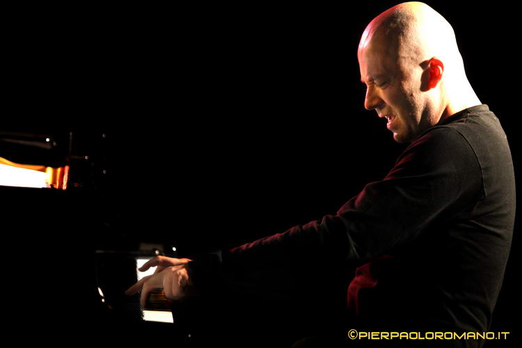 ALTAVALLEJAZZFETIVAL2007 - 19 agosto STEFANO BATTAGLIA "Sonet" 4et - fotografie PIERPAOLO ROMANO