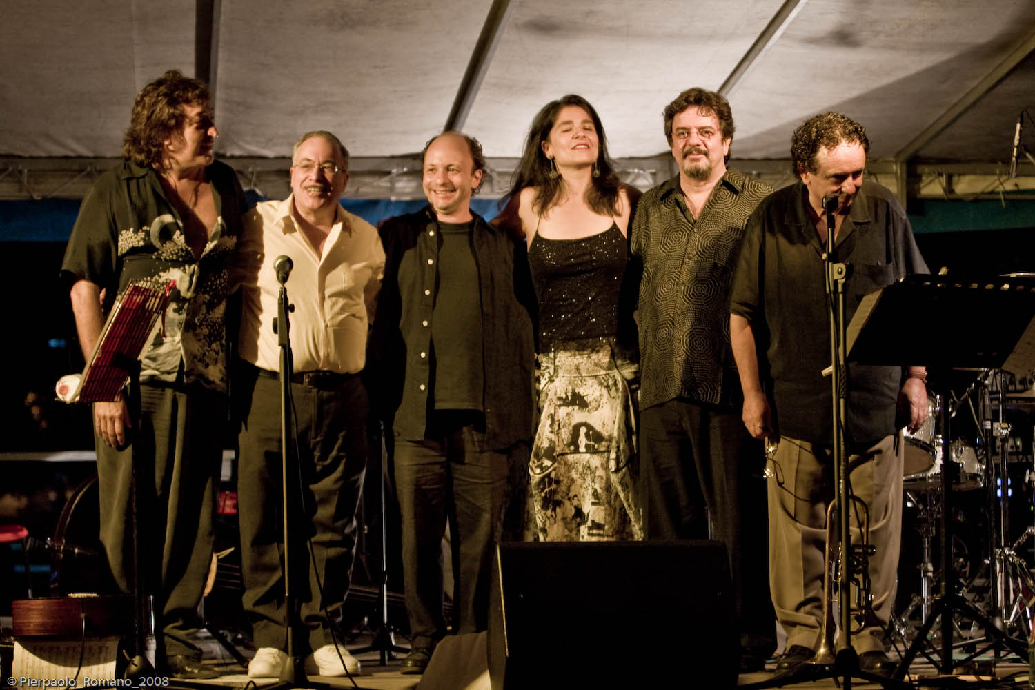 Fotografie PIERPAOLO ROMANO - FESTIVAL JAZZONTHEROAD 2008 - TRIBUTE TO A.C. JOBIM